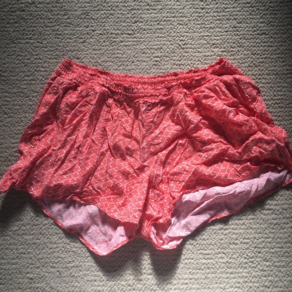 Coral Printed Flowy Shorts - Picture 1 of 3